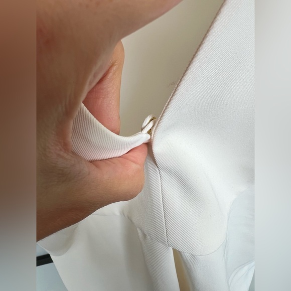 NWT Zimmermann Ivory Pendant Top Sz AU 1 Small Sleeveless Vneck - Picture 5 of 13